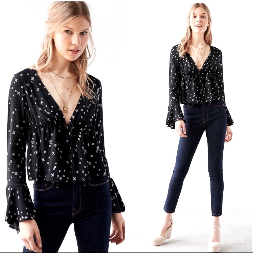 NEW Urban Outfitters Kimchi Blue Button Top XS